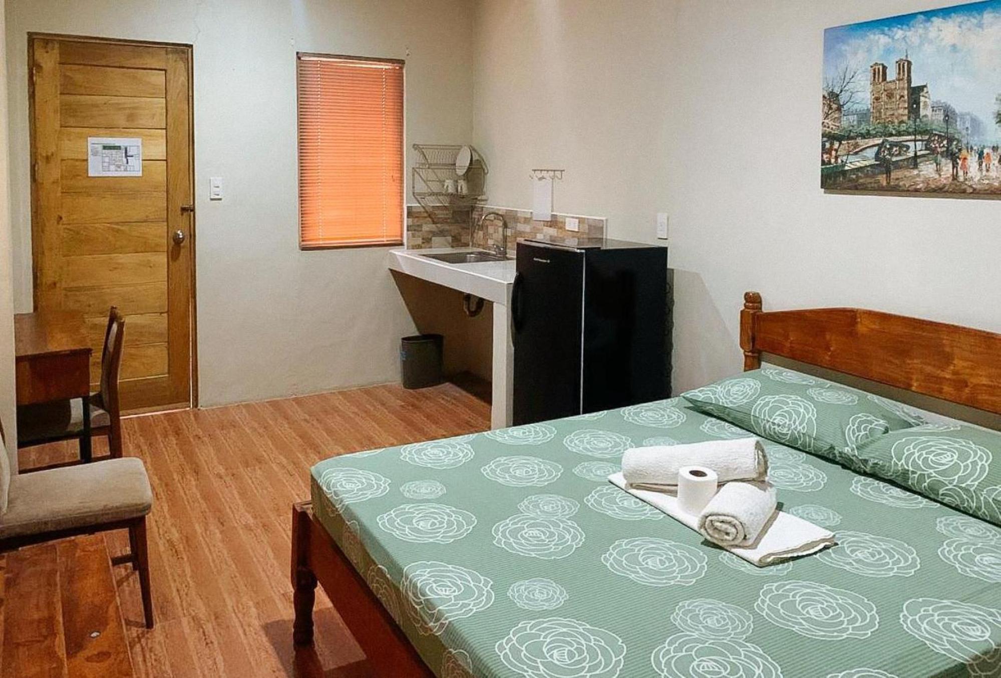Urbanview Bnky Bed And Breakfast Palawan By Reddoorz El Nido Exterior foto